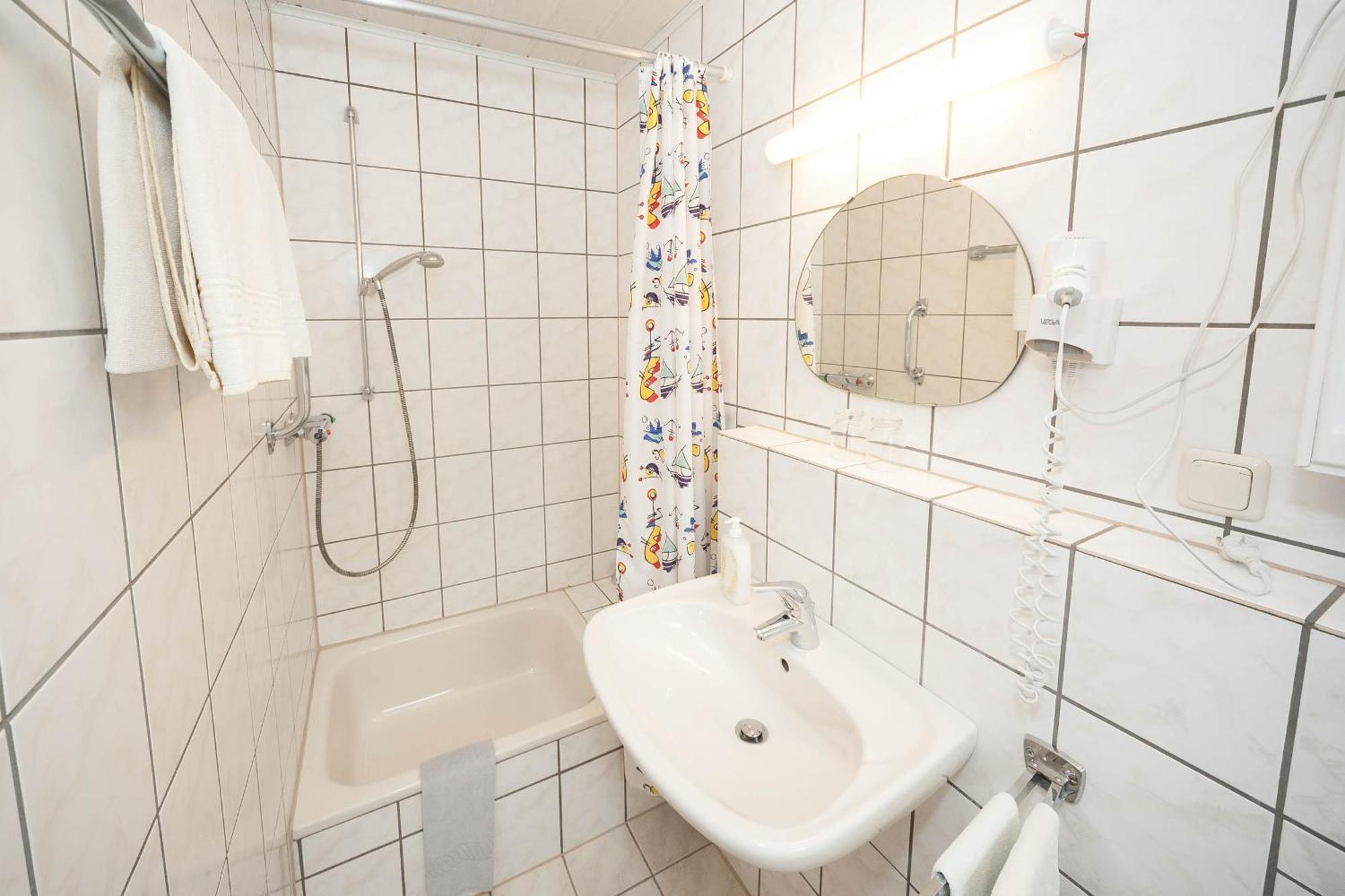 Ferienwohnung Hirschen-Schuster Mesenich Zimmer foto