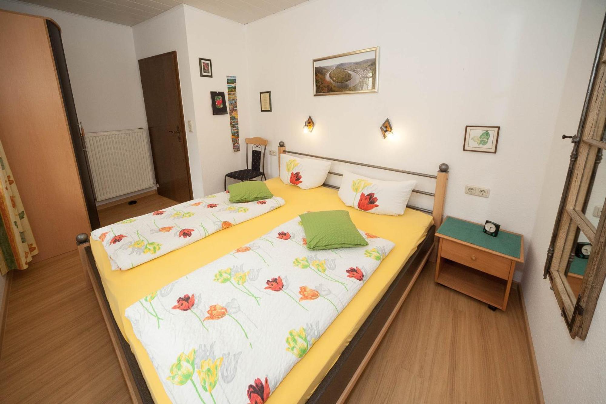 Ferienwohnung Hirschen-Schuster Mesenich Zimmer foto